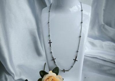 Collier croix