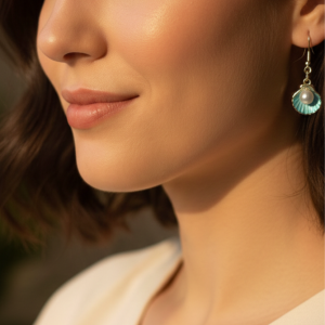 Boucles d'Oreilles "Sirène" — Coquillages Émaillés Turquoise et Perles