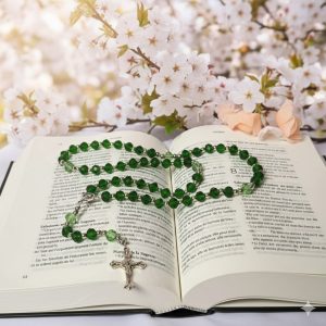 Chapelet Artisanal en Perles de Verre Vert Émeraude
