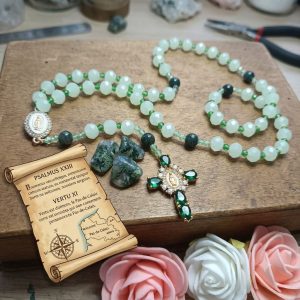 Chapelet Vert d'Espérance en Perles de Verre et Agate Mousse